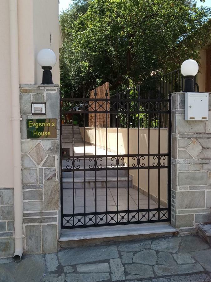 Evgenia'S House Villa กาลาเนรา ภายนอก รูปภาพ